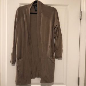 🔥4/$20🔥 Premise tan cardigan EUC